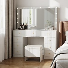 Dressing table with - with, drawers