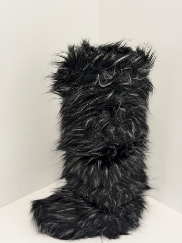 Black shaggy faux - faux, yeti