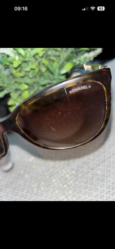 Genuine vintage chanel - genuine,