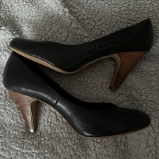 New Look Ladies Size 8 Black