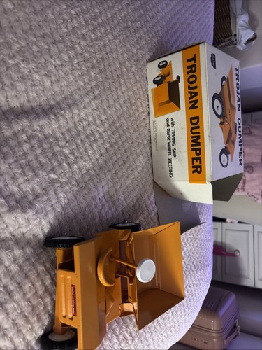 Sutcliffe tinplate dumper - tinplate,
