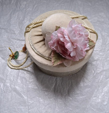 Handmade Green Vintage Rose Hat Box/Storage Box The Bearington Collection - 9764