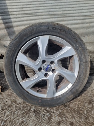 Volvo v40 cross alloy wheel - v40,
