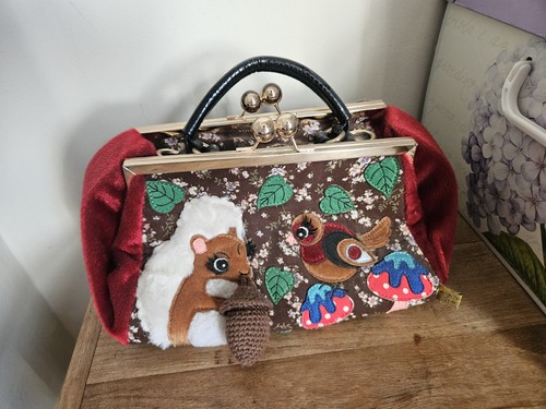 Irregular choice woodland - choice,