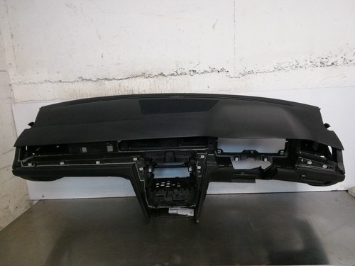 Volkswagen passat dashboard - volkswagen, b8