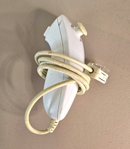 Nintendo wii nunchuk rvl - nintendo,