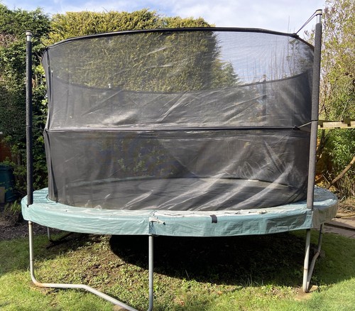 Trampoline 14ft - -,