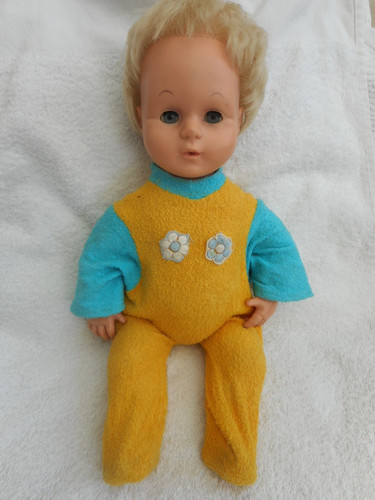 Vintage tiny tears - tiny, doll