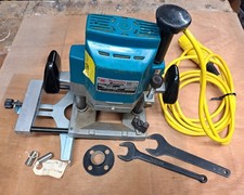 MAKITA 3600B 1/2" Plunge Router 110V , used ex hire stock- SHOP CLOSURE SALE