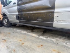 FORD TRANSIT 350 SIDE SKIRT