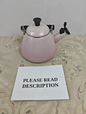 Le Creuset Kone Stove-Top Kettle with Whistle, Suitable for All Hob Types (READ)