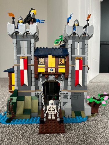Lego castle set - set, 31120.