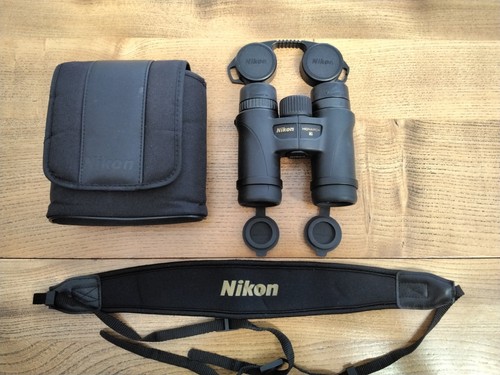 Nikon monarch 10x30 - 7,