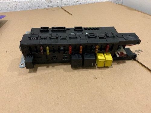 Mercedes slk r171 - rear, fusebox
