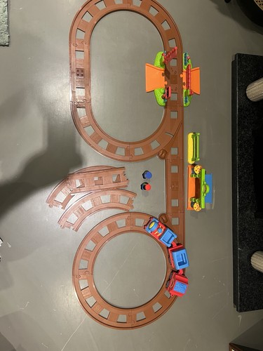 Elc happyland train set - train, two