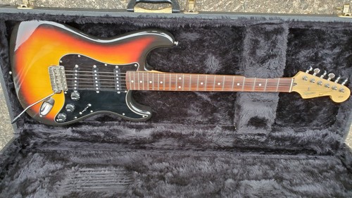Fender squier stratocaster - fender,