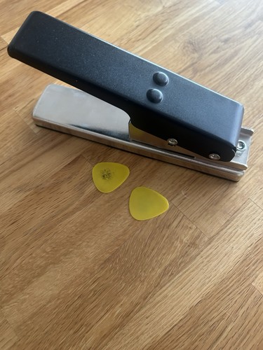 Guitar pick punch - maker, diy