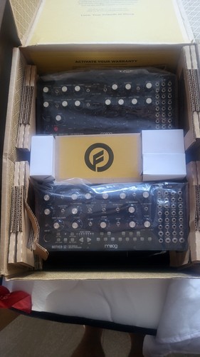 Moog sound studio dfam - studio, 2