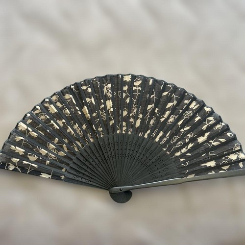 Black floral pattern folding