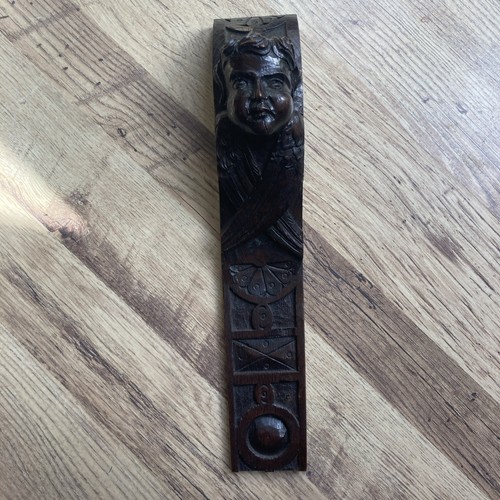 Antique oak cherub - oak,