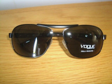 AUTH VOGUE BLACK / DARK GREY