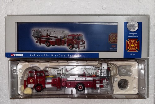 Corgi heroes mack cf - corgi,