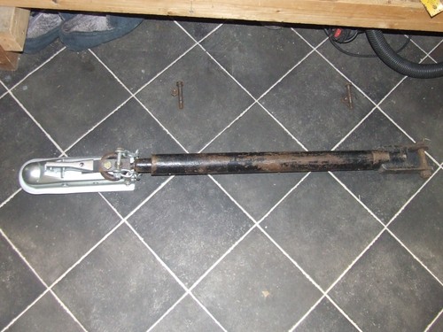 Heavy duty tow bar