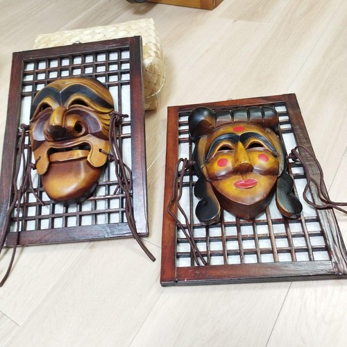 Wooden carved mask a - a,