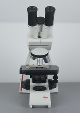 Leica DM 500 Microscope with