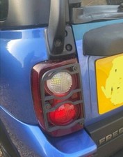 LANDROVER FREELANDER 1 FACE LIFT REAR LIGHT GUARD SET