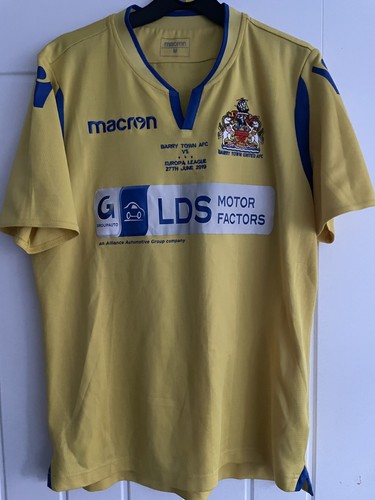 Barry town united europa - town,