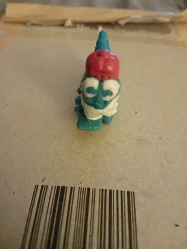 Vintage aliens rice - p.e.t.,