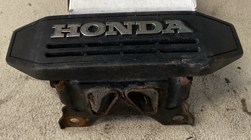 Honda h100 s11 front badge - s11,