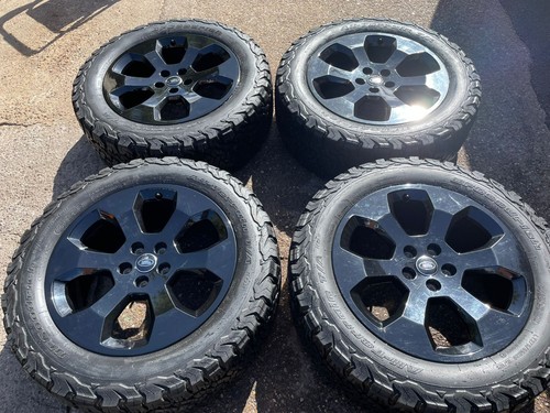 Genuine landrover defender - landrover,