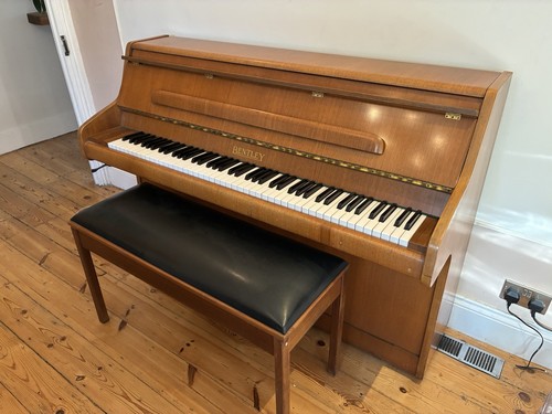 Bentley upright compact piano - bentley,