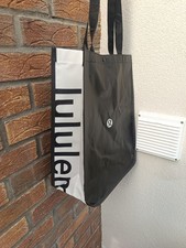 Lululemon Reusable Shopping Gift Bag Yoga Tote Black  14"x16"X6"