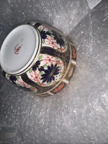 Royal crown derby - royal,