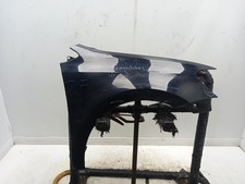 VOLKSWAGEN POLO Right Front