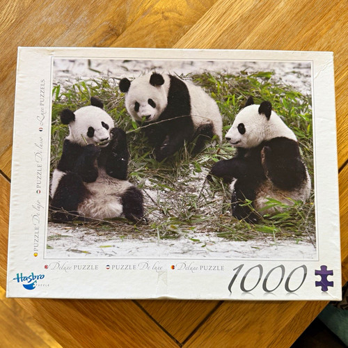 Hasbro panda bears 1000 - panda, 1000-piece