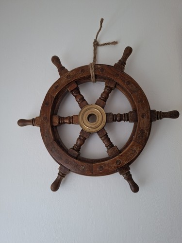 Ships wheel 30cm circumference - ships,