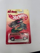 Hot Wheels Hot Ones '70s Dodge Van 1/64