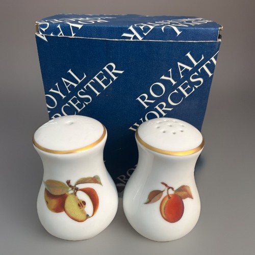 Royal worcester evesham - worcester,