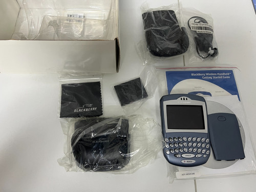 New blackberry 7290 - new,