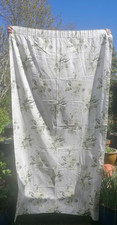 Laura Ashley Winter Lily