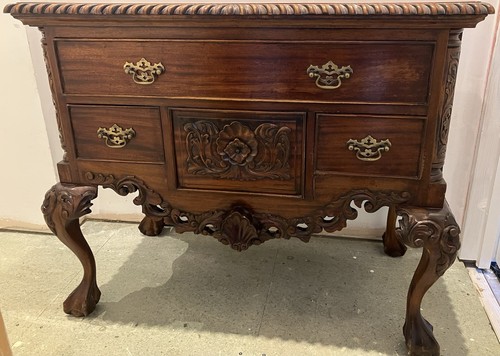 Vintage mahogany lowboy table - mahogany,