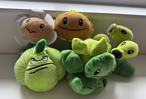 Plants zombies plush bundle - plants,