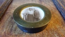 1916 WWI ANTIQUE BRASS TRENCH ART SHELL CASE PHOTOGRAPH FRAME - SOLDIER & GIRL