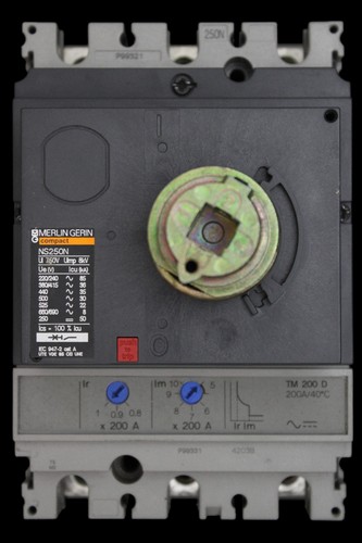 Merlin gerin 200 amp - gerin, 36ka