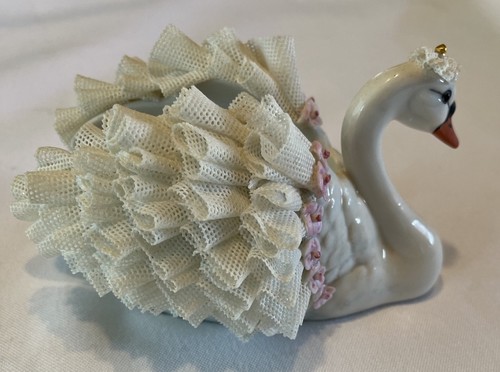 Vintage porcelain lace swan - vintage,