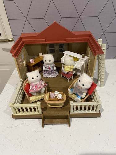 Sylvanian families willow hall - families,